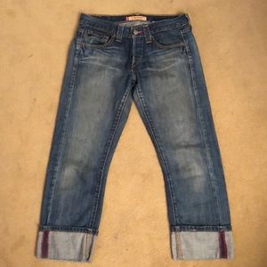 509 Levi cropped jeans